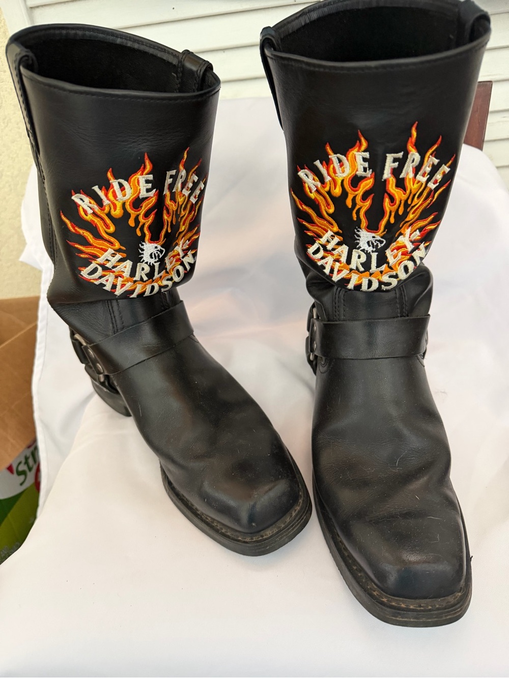 Harley-Davidson Rare Leather Black Ride Boots with Flame Ride Free Embroidery - Picture 4 of 8
